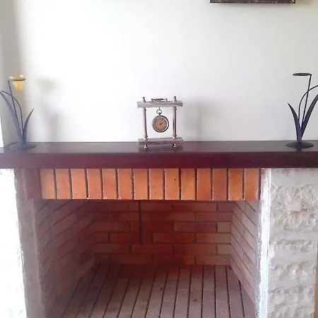 3 Bedrooms At Kiato 100 M Away From The Beach With Sea View Jacuzzi And Enclosed Garden Διαμέρισμα