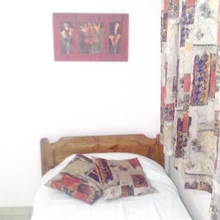 Appartement 3 Bedrooms At Kiato 100 M Away From The Beach With Sea View Jacuzzi And Enclosed Garden *
